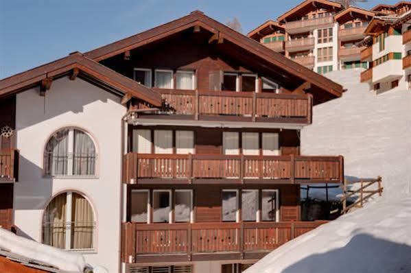 Casa Collinetta Apartment Zermatt Exterior photo